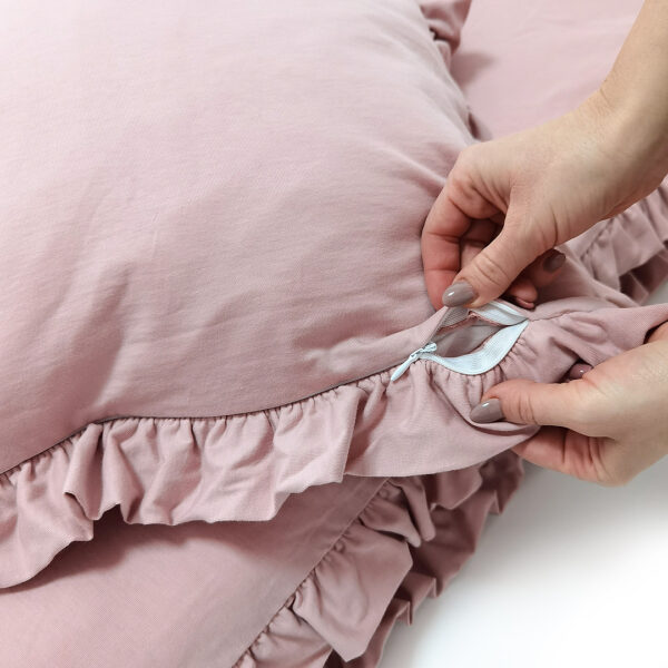 Set bavlnených obliečok s volánmi - vankúš 65 × 45 cm a paplón 100 × 135 cm