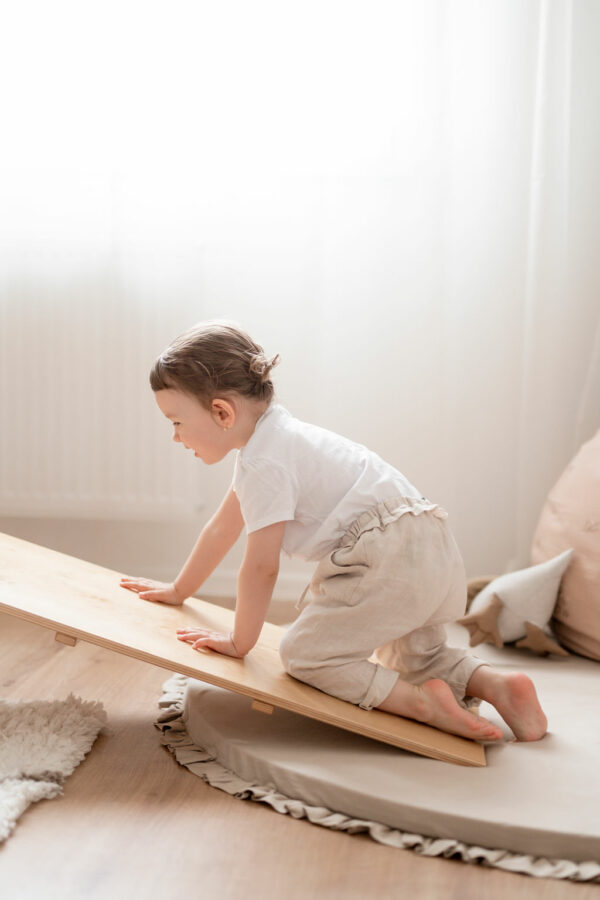 Montessori doska SlideMe - prírodné drevo