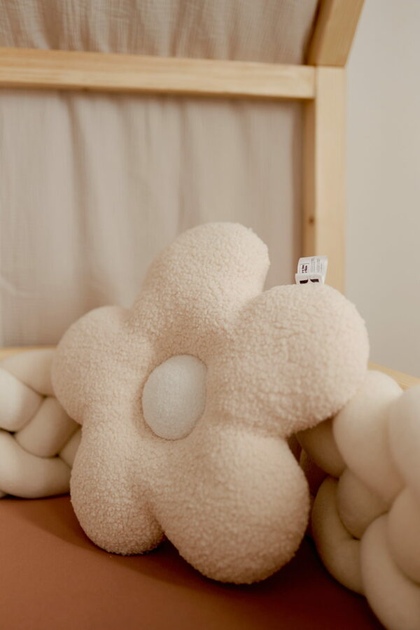 Teddy Flower vankúš