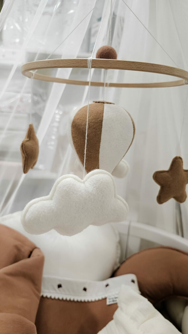 Závesná dekorácia nad detskú postieľku - Balloon Dream