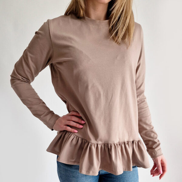 Tričko na dojčenie s dlhým rukávom a volánmi