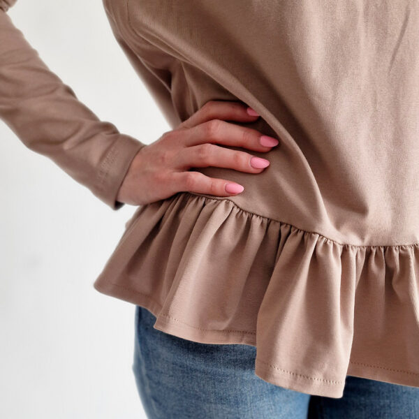 Tričko na dojčenie s dlhým rukávom a volánmi