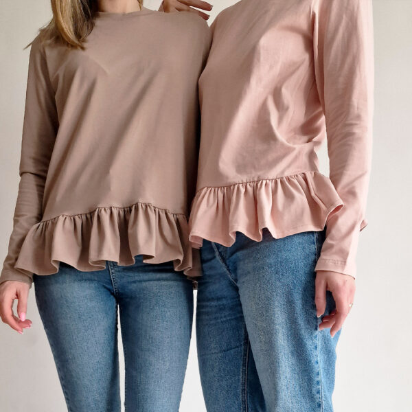 Tričko na dojčenie s dlhým rukávom a volánmi